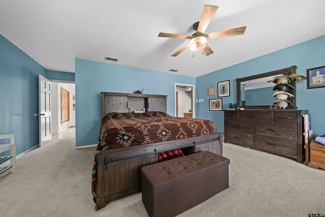 $688,900 | 126 County Road 4212, Jacksonville, TX 75766