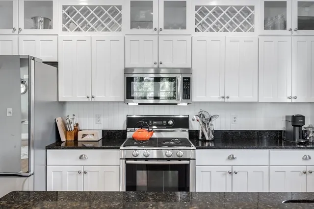 $875,000 | 480 Main Street, Unit 1, Falmouth, MA 02540