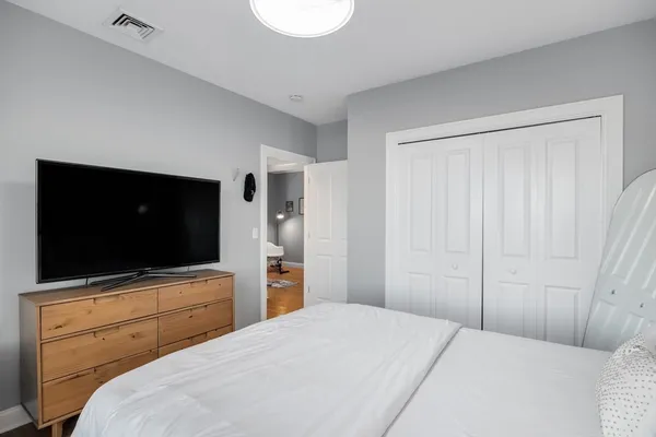 $875,000 | 480 Main Street, Unit 1, Falmouth, MA 02540