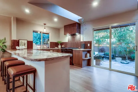 $2,299,000 | 526 Michillinda Way, Sierra Madre, CA 91024