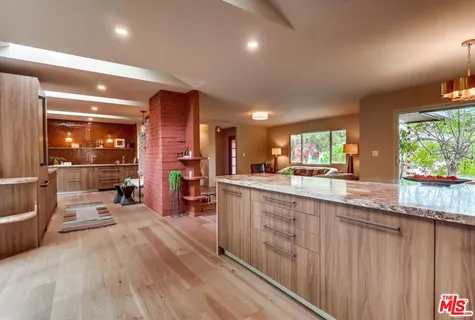 $2,299,000 | 526 Michillinda Way, Sierra Madre, CA 91024