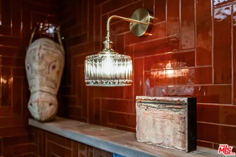 $2,299,000 | 526 Michillinda Way, Sierra Madre, CA 91024