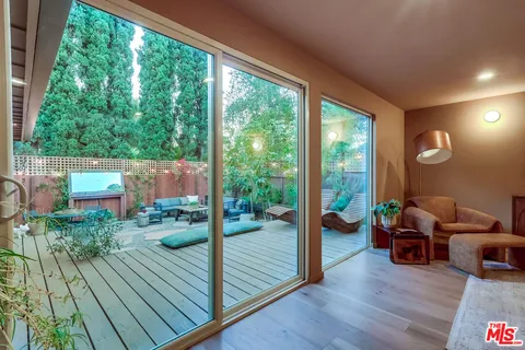 $2,299,000 | 526 Michillinda Way, Sierra Madre, CA 91024