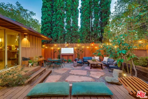 $2,299,000 | 526 Michillinda Way, Sierra Madre, CA 91024