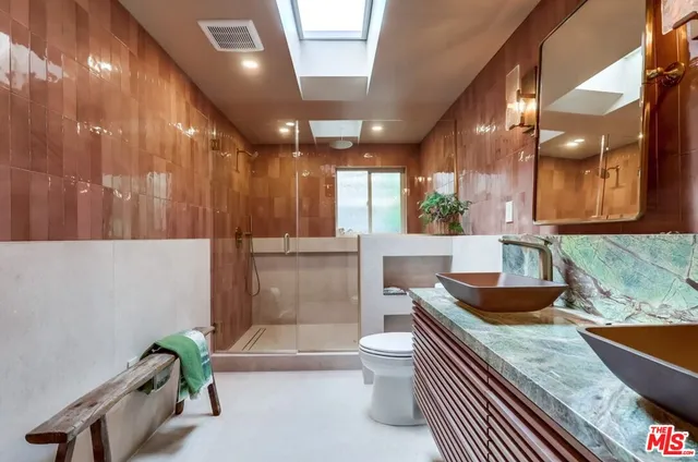 $2,299,000 | 526 Michillinda Way, Sierra Madre, CA 91024