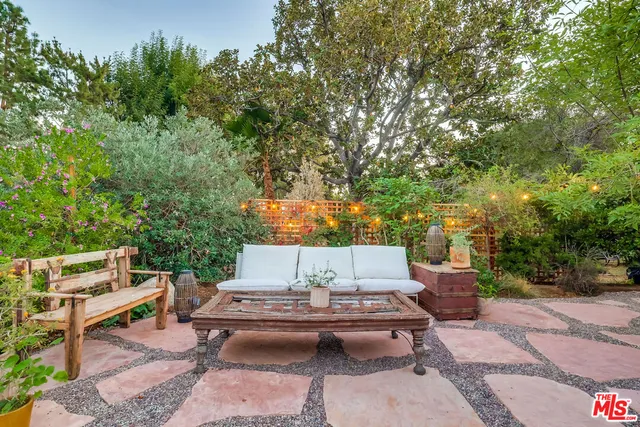 $2,299,000 | 526 Michillinda Way, Sierra Madre, CA 91024