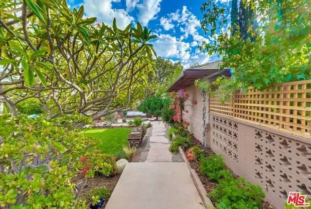 $2,299,000 | 526 Michillinda Way, Sierra Madre, CA 91024