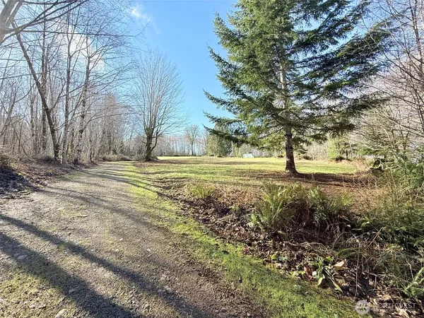 $299,900 | 5951 West Satsop Cloquallum Road, Elma, WA 98541