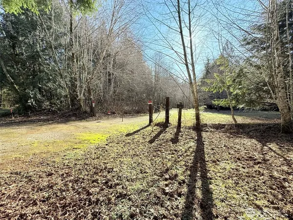 $299,900 | 5951 West Satsop Cloquallum Road, Elma, WA 98541