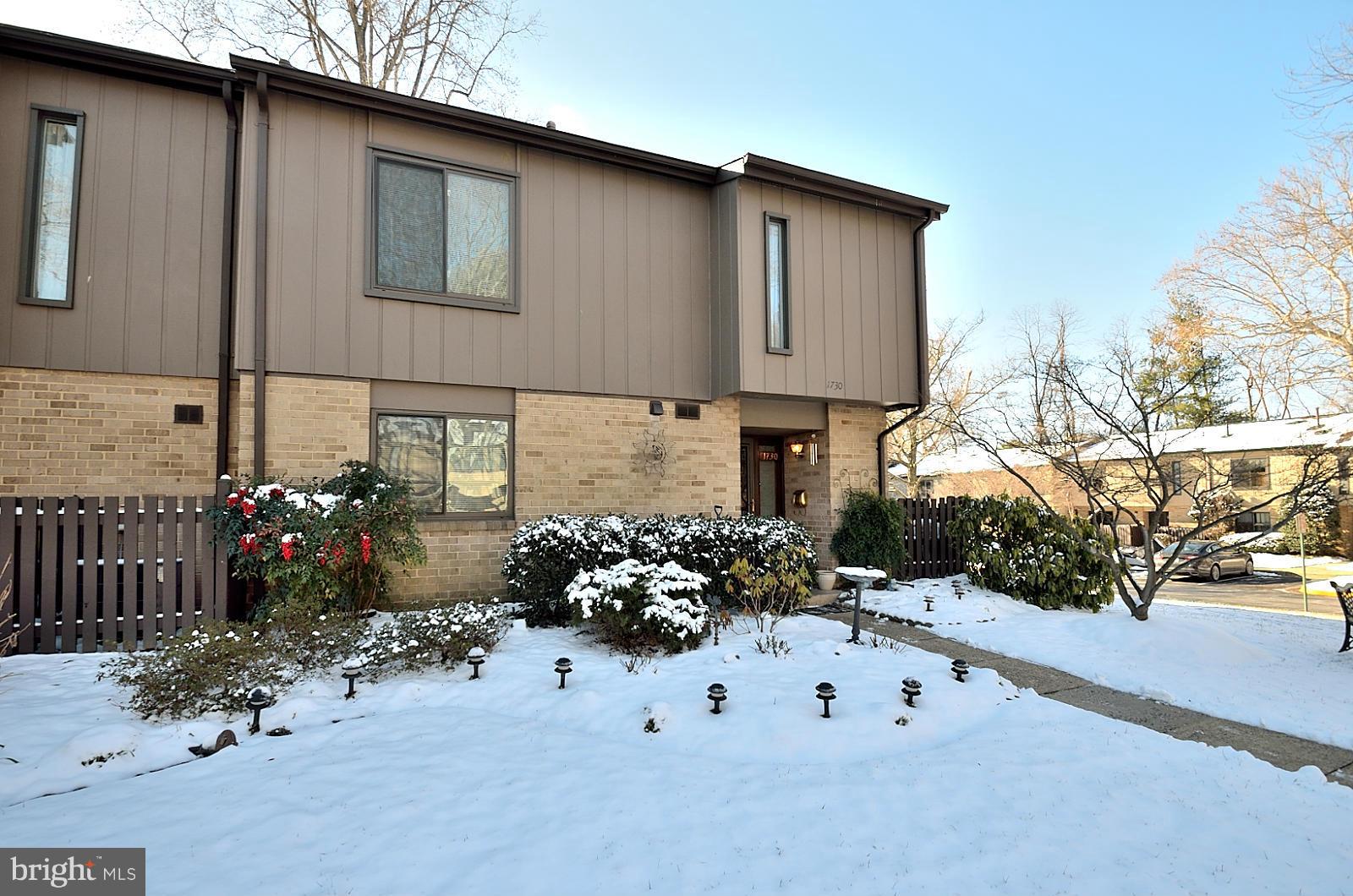 1730 Ivy Oak Square Reston, VA 20190 - Photo 1 of 25 Exterior (Front)