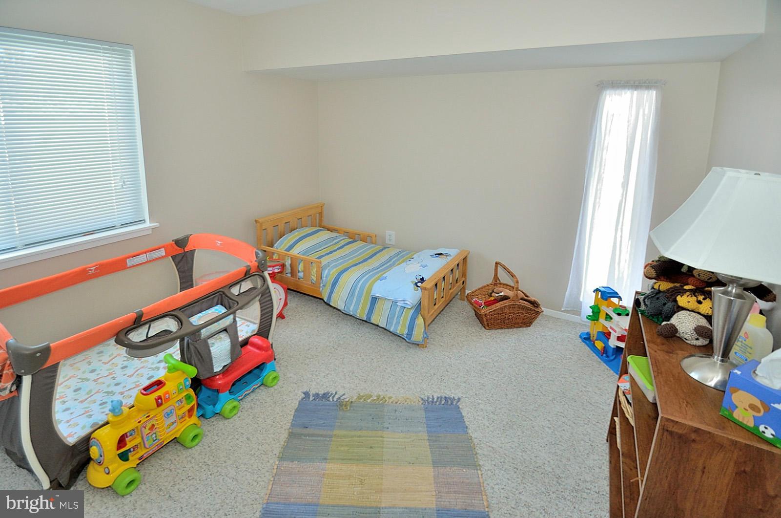1730 Ivy Oak Square Reston, VA 20190 - Photo 19 of 25 Bedroom