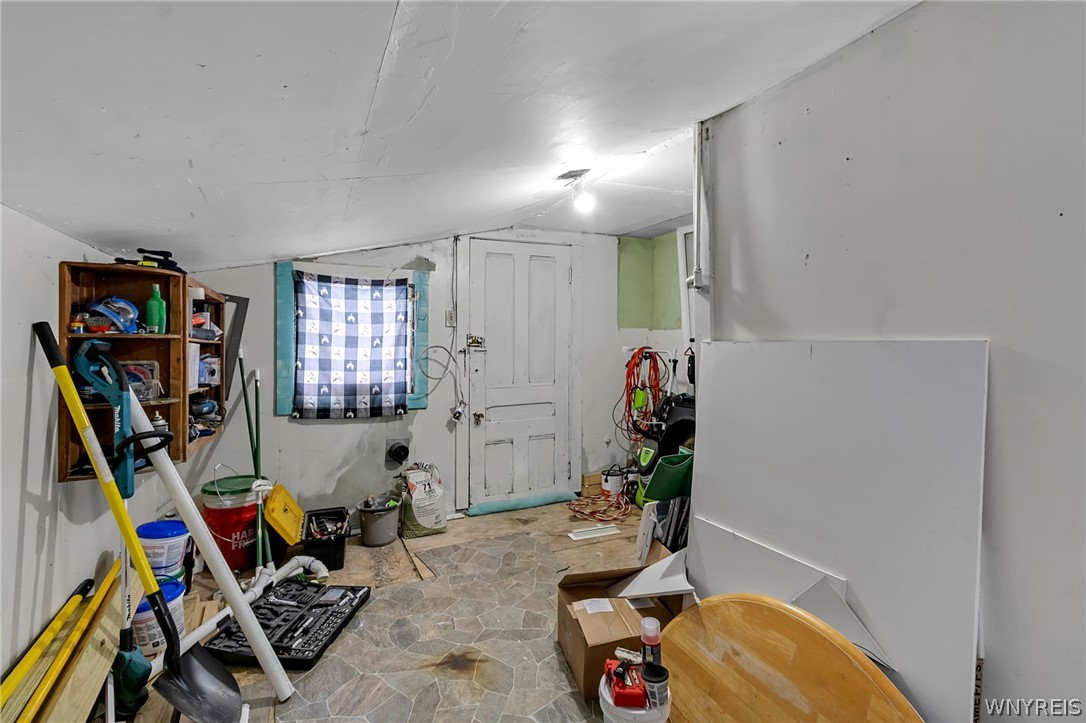 230 Bird Avenue Buffalo, NY 14213 - Photo 29 of 32