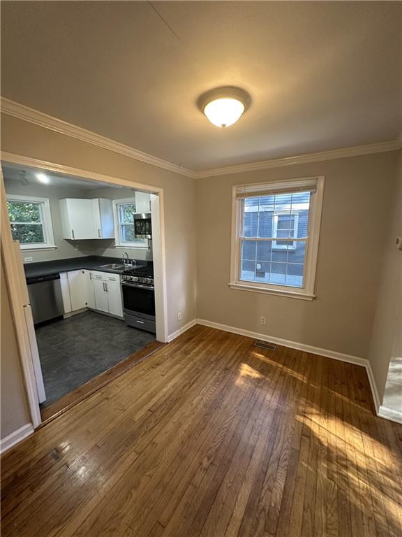 691 Daniel Avenue Decatur, GA 30032 - Photo 3 of 22 Gallery Image 3