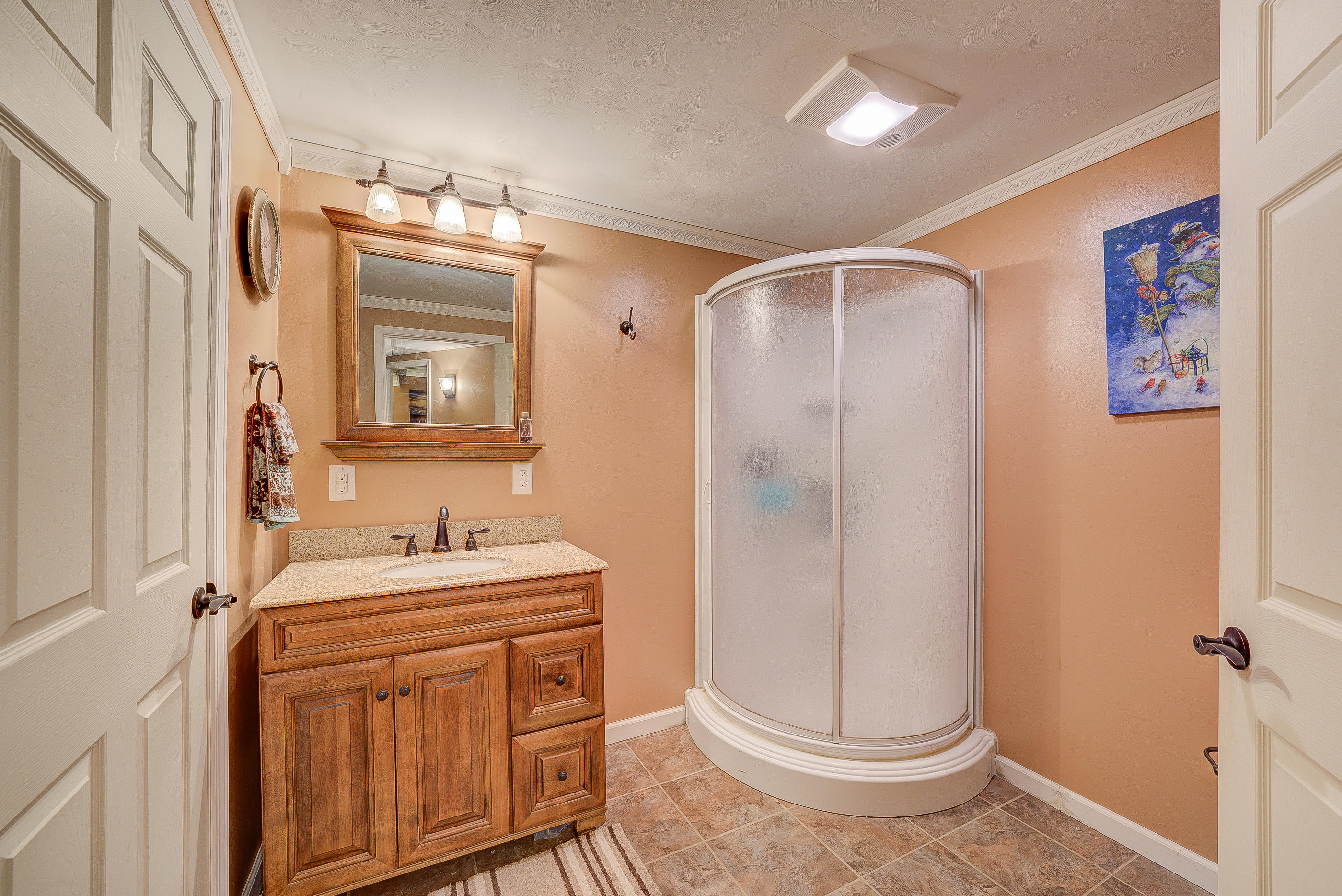 6177 Burnham Road Roanoke, VA 24018 - Photo 29 of 40 136