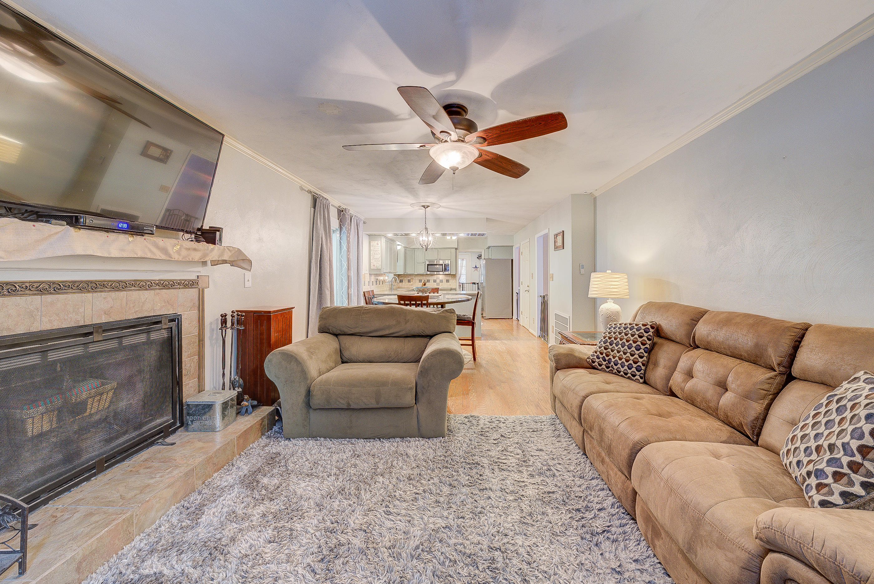 6177 Burnham Road Roanoke, VA 24018 - Photo 9 of 40 101