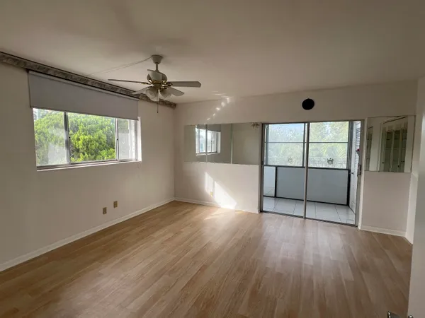 $1,200 | 2840 Cynthia Lane, Unit 207, Lake Worth Beach, FL 33461