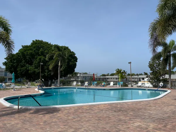 $1,200 | 2840 Cynthia Lane, Unit 207, Lake Worth Beach, FL 33461