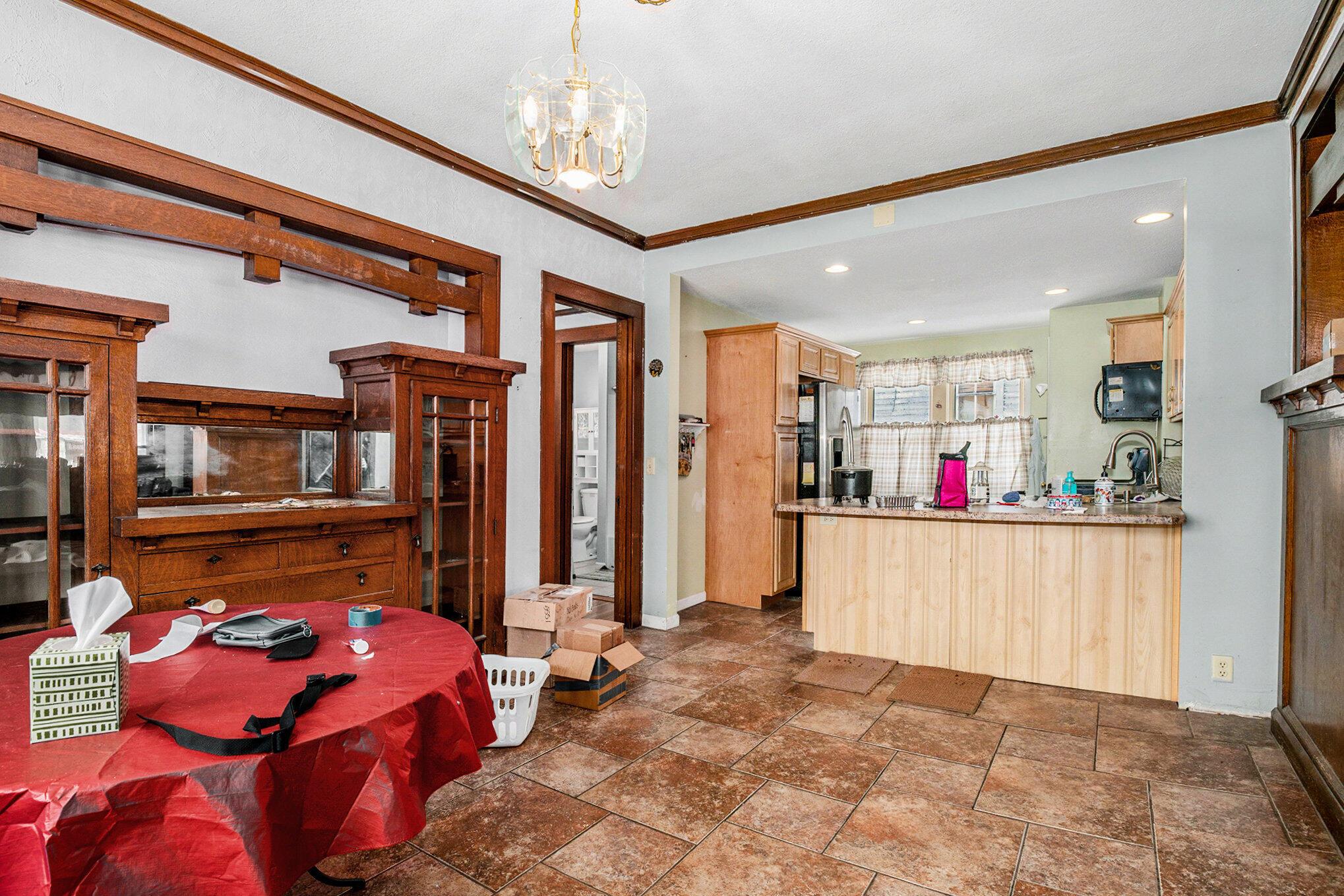 212 East Main Street Butler, IN 46721 - Photo 7 of 26 2038x1359