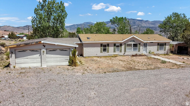915 South Three Springs Road Marysvale, UT 84750 - Photo 2 of 41