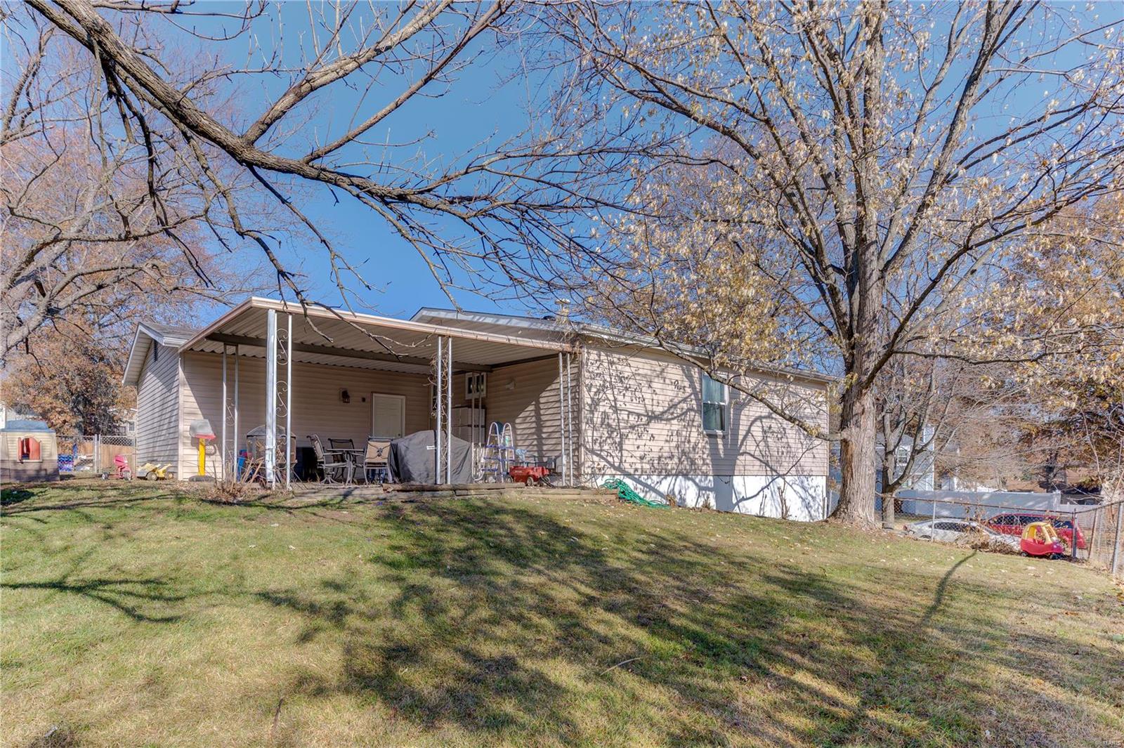 237 Sutters Mill Road St. Peters, MO 63376 - Photo 21 of 31 Gallery Image 21