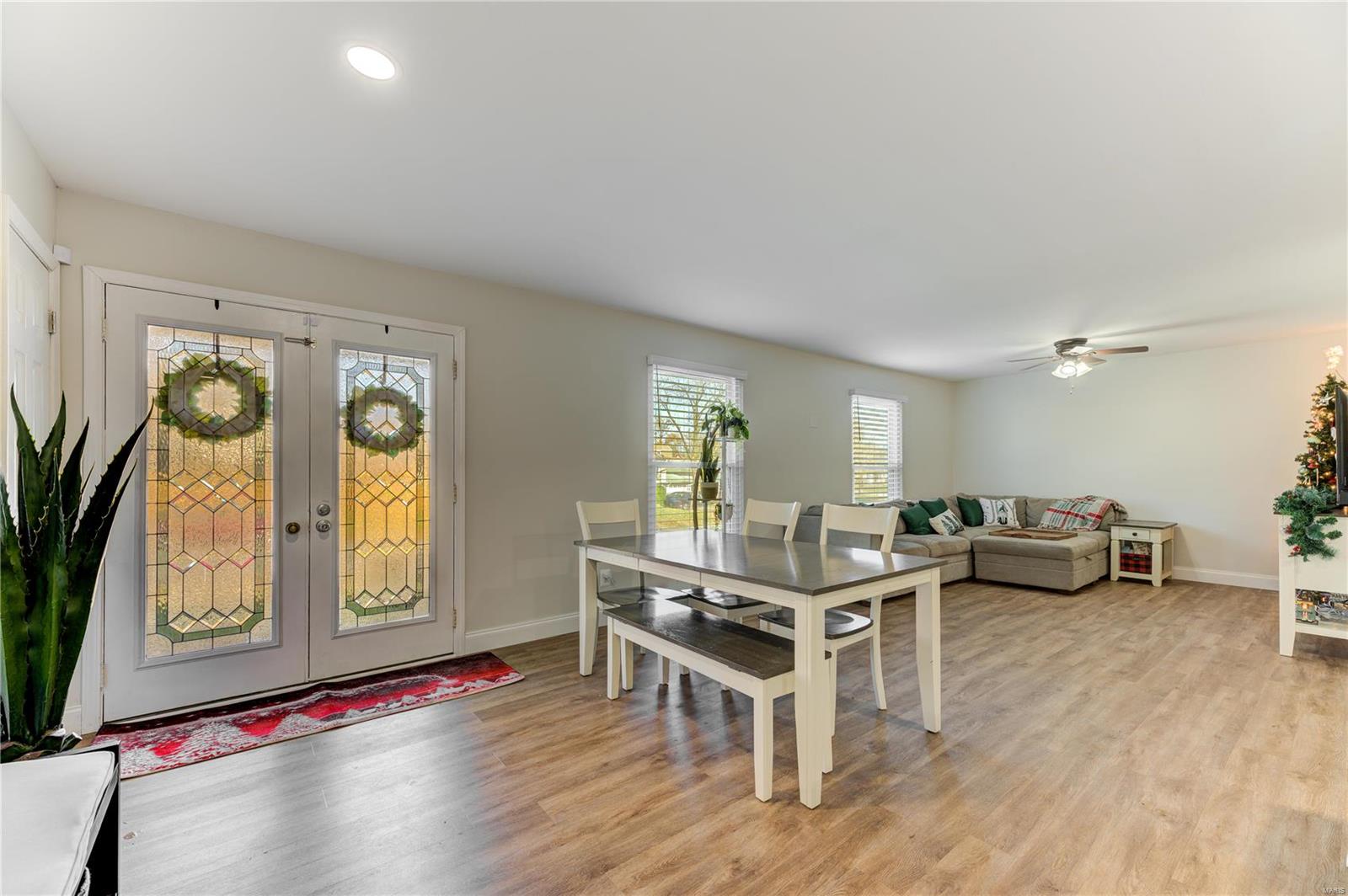 237 Sutters Mill Road St. Peters, MO 63376 - Photo 7 of 31 Gallery Image 7