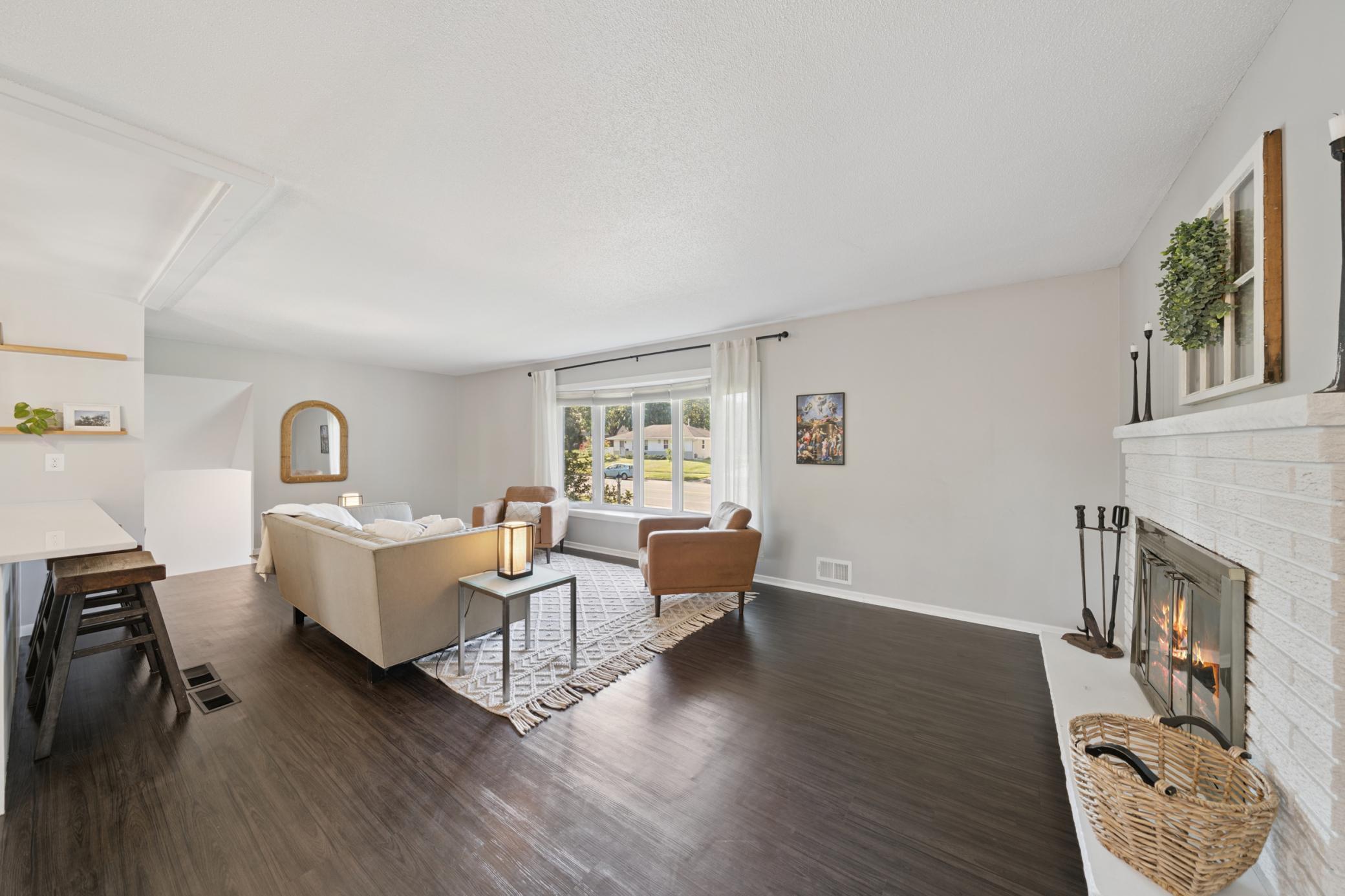 2179 Upper Afton Road St. Paul, MN 55119 - Photo 7 of 32 Gallery Image 7