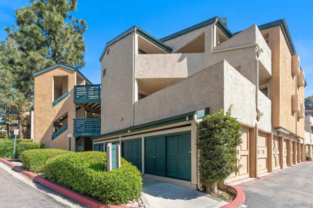 $3,188 | 9721 Mesa Springs Way, Unit 168, San Diego, CA 92126