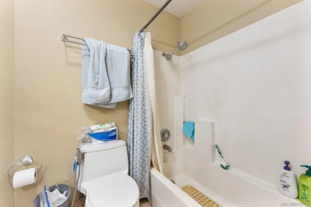 $3,188 | 9721 Mesa Springs Way, Unit 168, San Diego, CA 92126