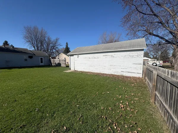 $92,000 | 1008 7th Avenue North, Wahpeton, ND 58075