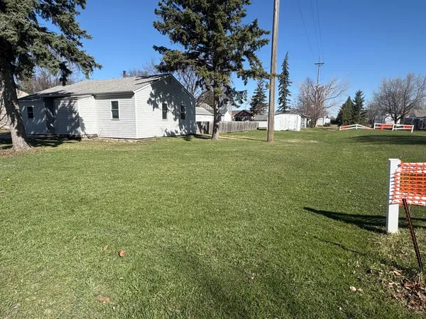$92,000 | 1008 7th Avenue North, Wahpeton, ND 58075