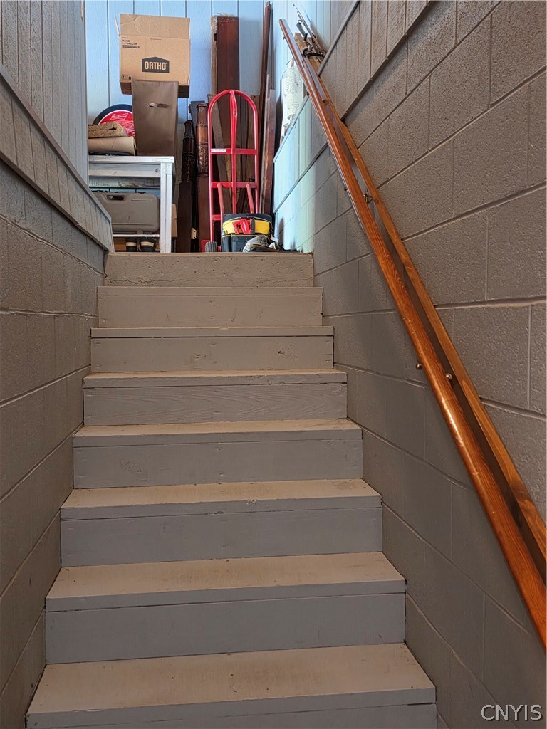 147 Gildner Road Central Square, NY 13036 - Photo 25 of 48 Stairs from garage to lower level