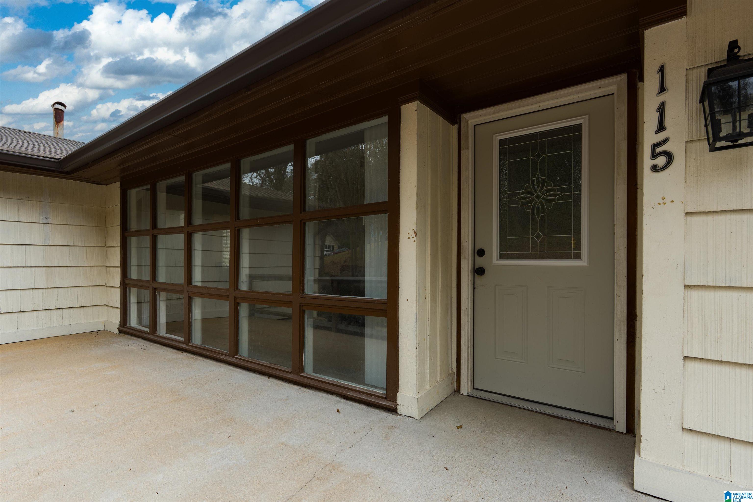 115 Hillside Road Bessemer, AL 35020 - Photo 4 of 31