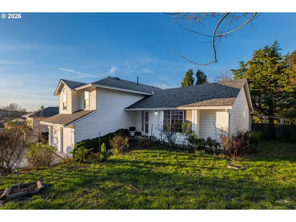 $459,000 | 2811 Northeast 6th Street, Gresham, OR 97030