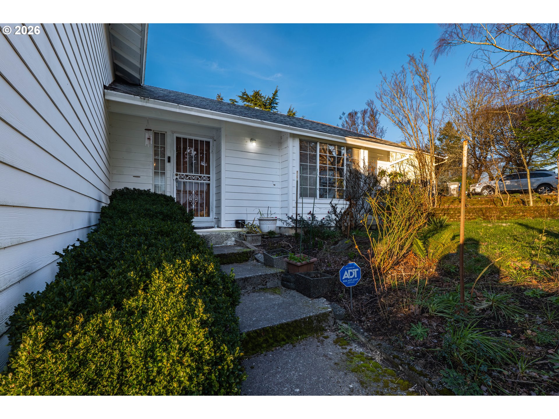 2811 Northeast 6th Street Gresham, OR 97030 - Photo 4 of 27