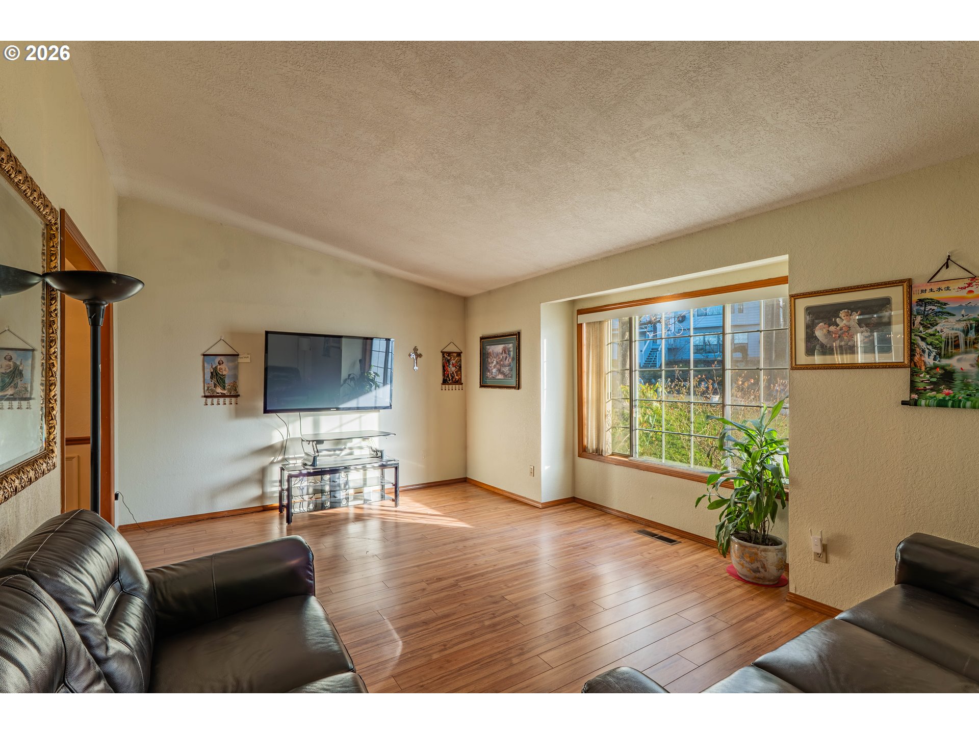 2811 Northeast 6th Street Gresham, OR 97030 - Photo 6 of 27