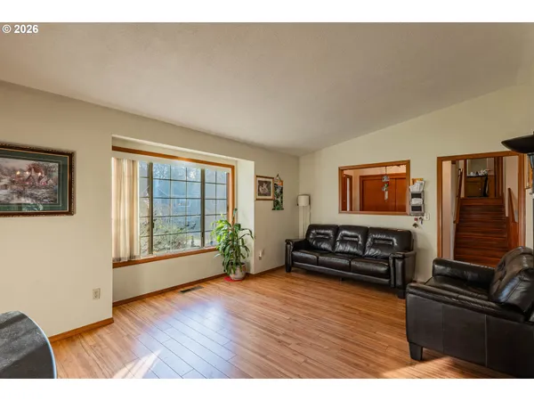 $459,000 | 2811 Northeast 6th Street, Gresham, OR 97030