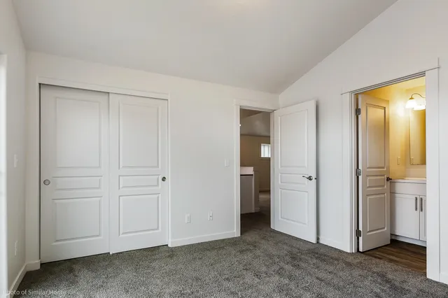 $384,990 | 418 North Viewmont Road, Unit 4/2 ARLINGTON, Greenacres, WA 99016