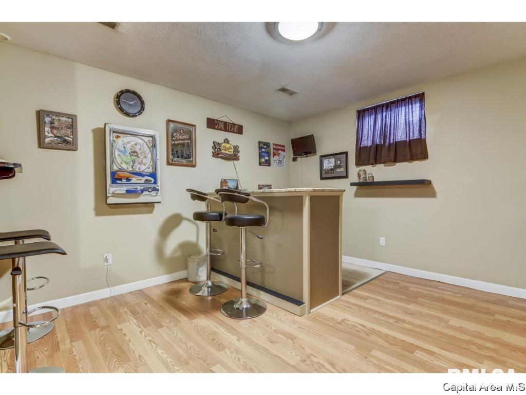 2704 Cronin Drive Springfield, IL 62711 - Photo 33 of 36