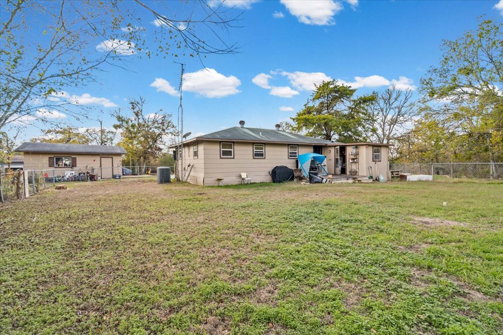 250 Rick Road La Grange, TX 78945 - Photo 27 of 27 a front view of a house with a yard