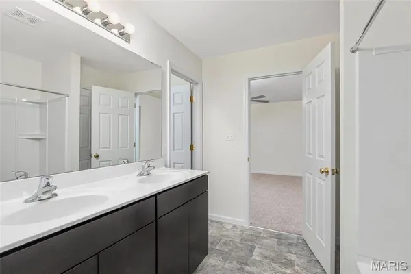 $339,900 | 43 Fairmount Grv Drive, St. Peters, MO 63376