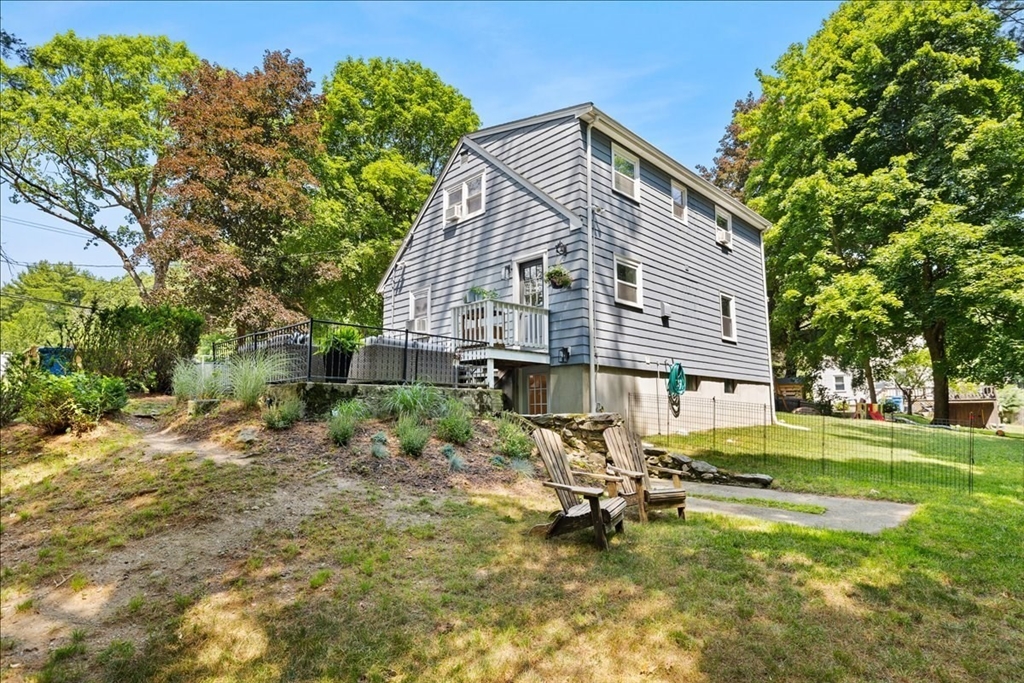 30 Chestnut Street Wrentham, MA 02093 - Photo 34 of 37