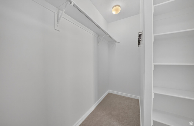 1568 Fairway Ridge Road Draper, UT 84020 - Photo 24 of 44 Primary walk-in closet