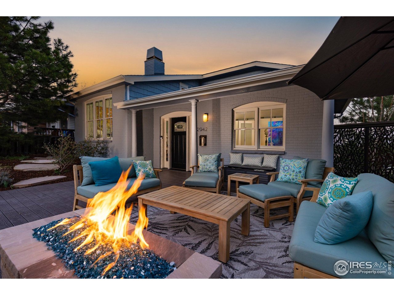 2942 4th Street Boulder, CO 80304 - Photo 33 of 40 a view of living room filled with furniture and garden