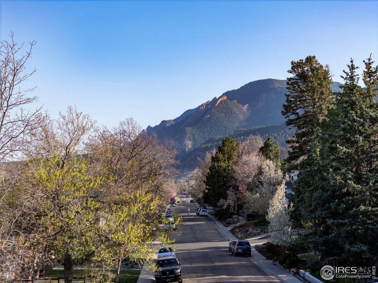 2942 4th Street Boulder, CO 80304 - Photo 37 of 40 a view of a city