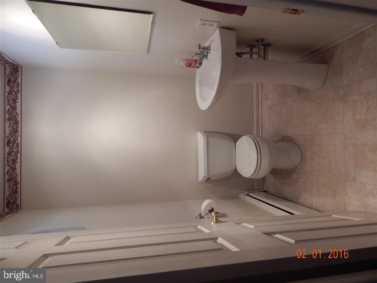1220 Ruxton Road York, PA 17403 - Photo 11 of 20