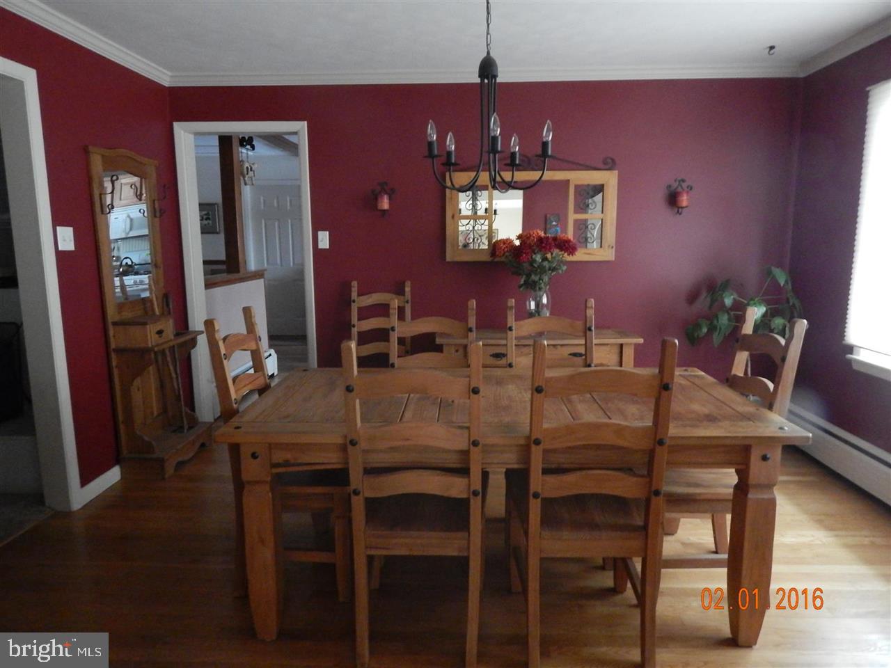 1220 Ruxton Road York, PA 17403 - Photo 7 of 20