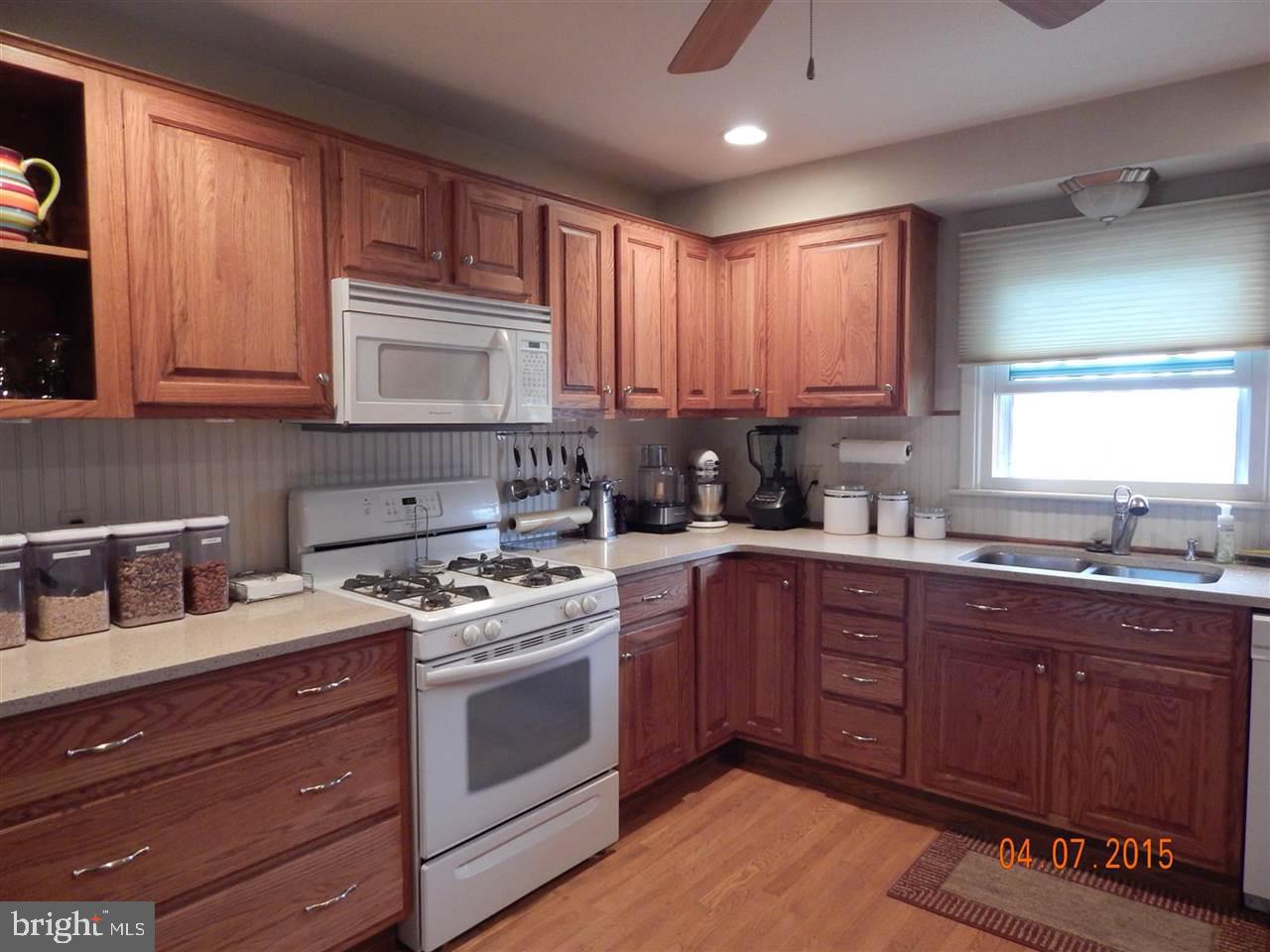 1220 Ruxton Road York, PA 17403 - Photo 8 of 20