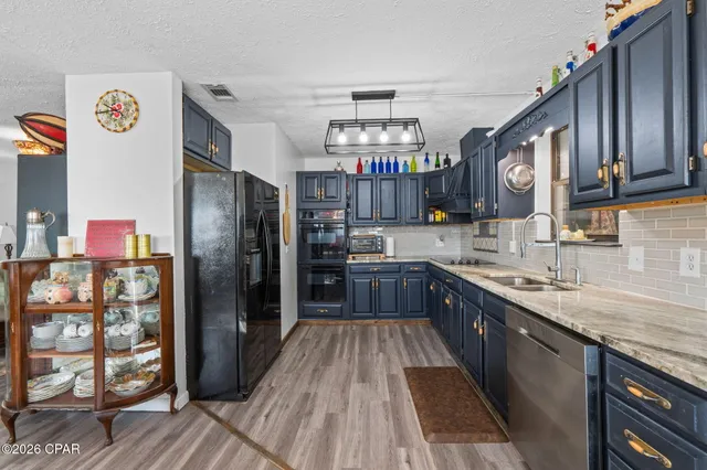 $339,000 | 2686 Mona Lane, Alford, FL 32420