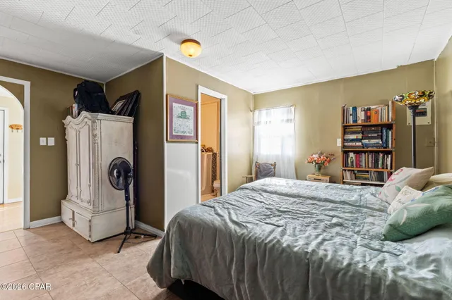 $339,000 | 2686 Mona Lane, Alford, FL 32420