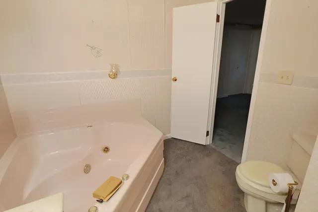 $130,000 | 220 Bruce Court, Centralia, IL 62801